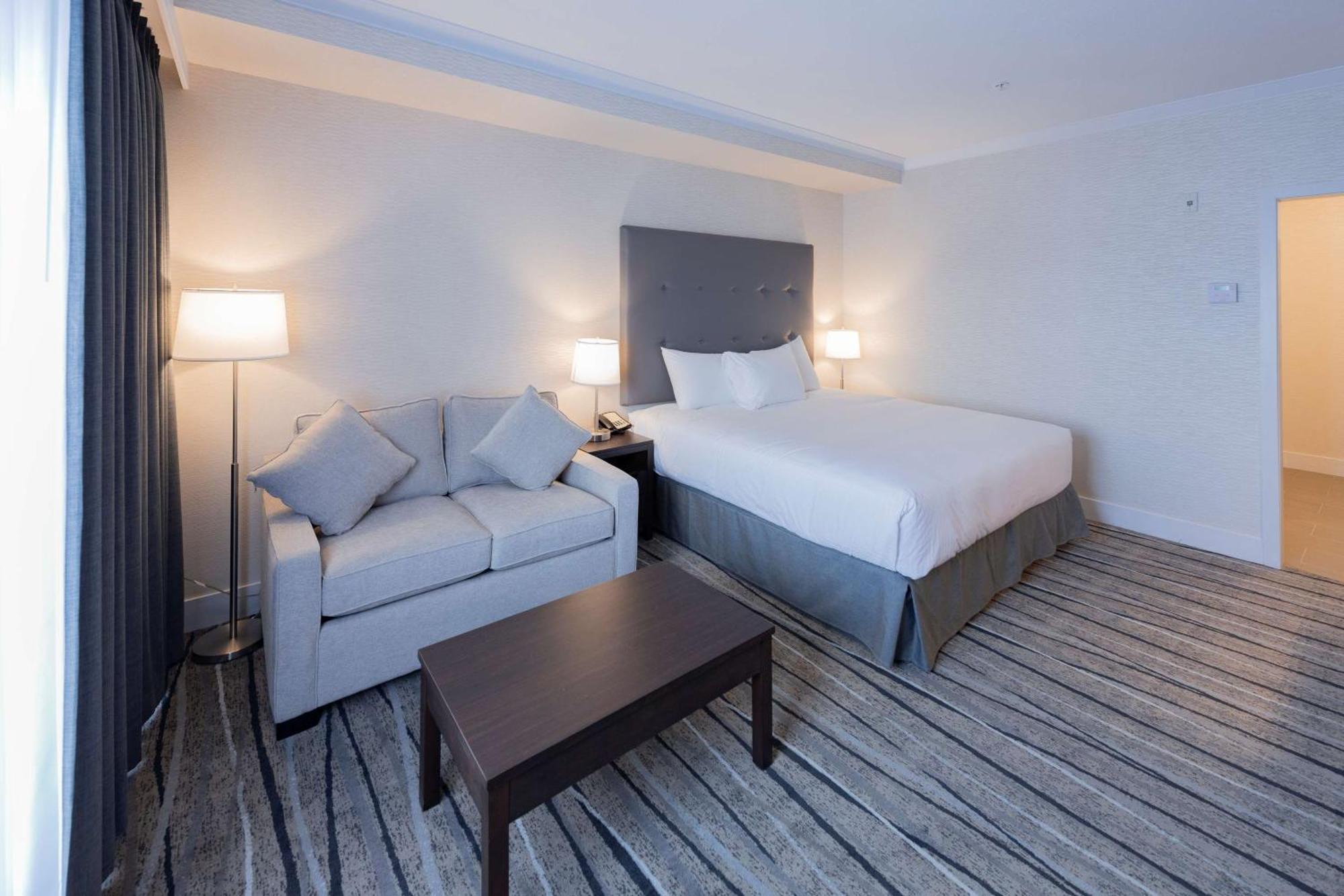Prestige Treasure Cove Resort, Worldhotels Elite Prince George Exteriör bild