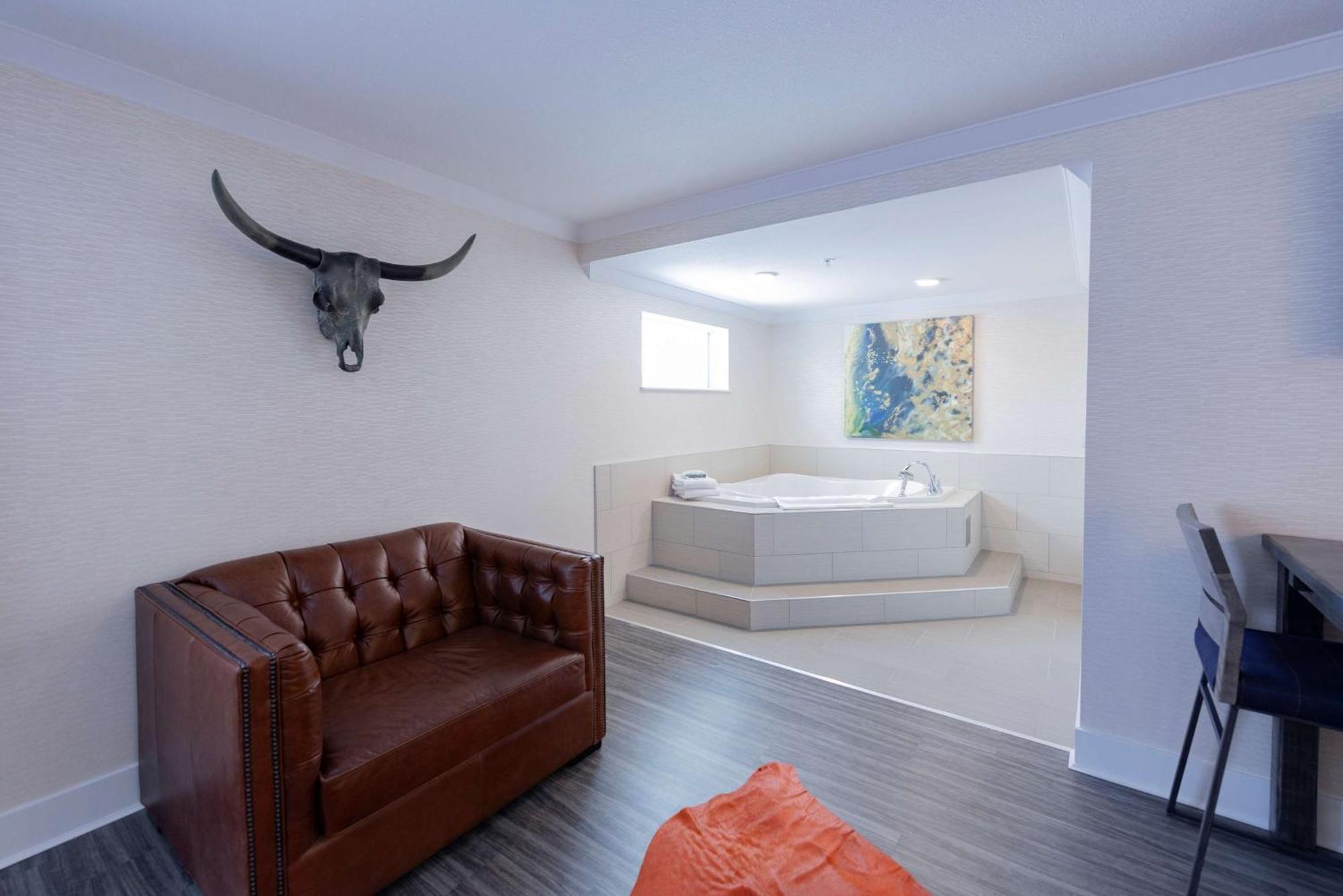 Prestige Treasure Cove Resort, Worldhotels Elite Prince George Exteriör bild