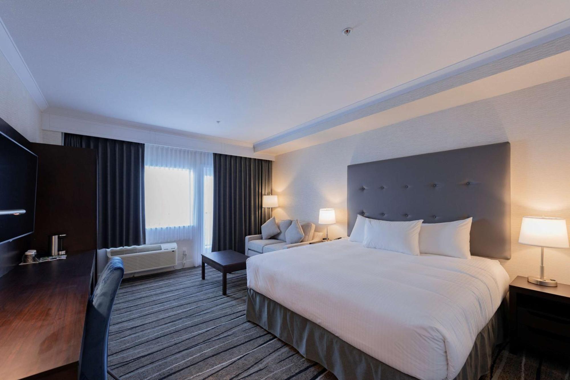 Prestige Treasure Cove Resort, Worldhotels Elite Prince George Exteriör bild